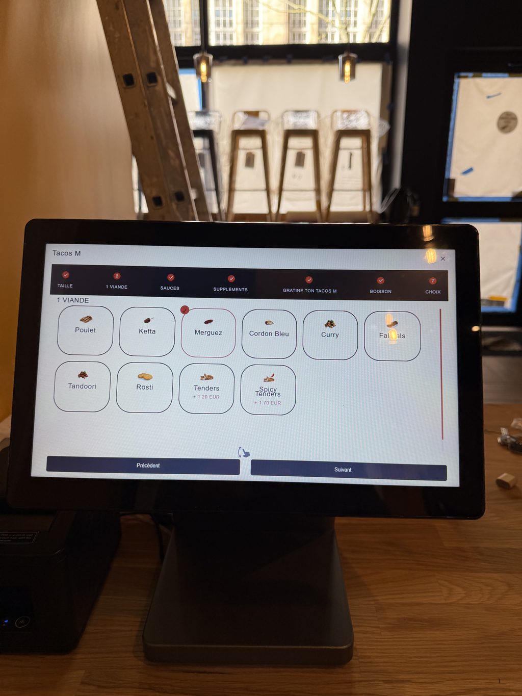 Caisse tactile au comptoir